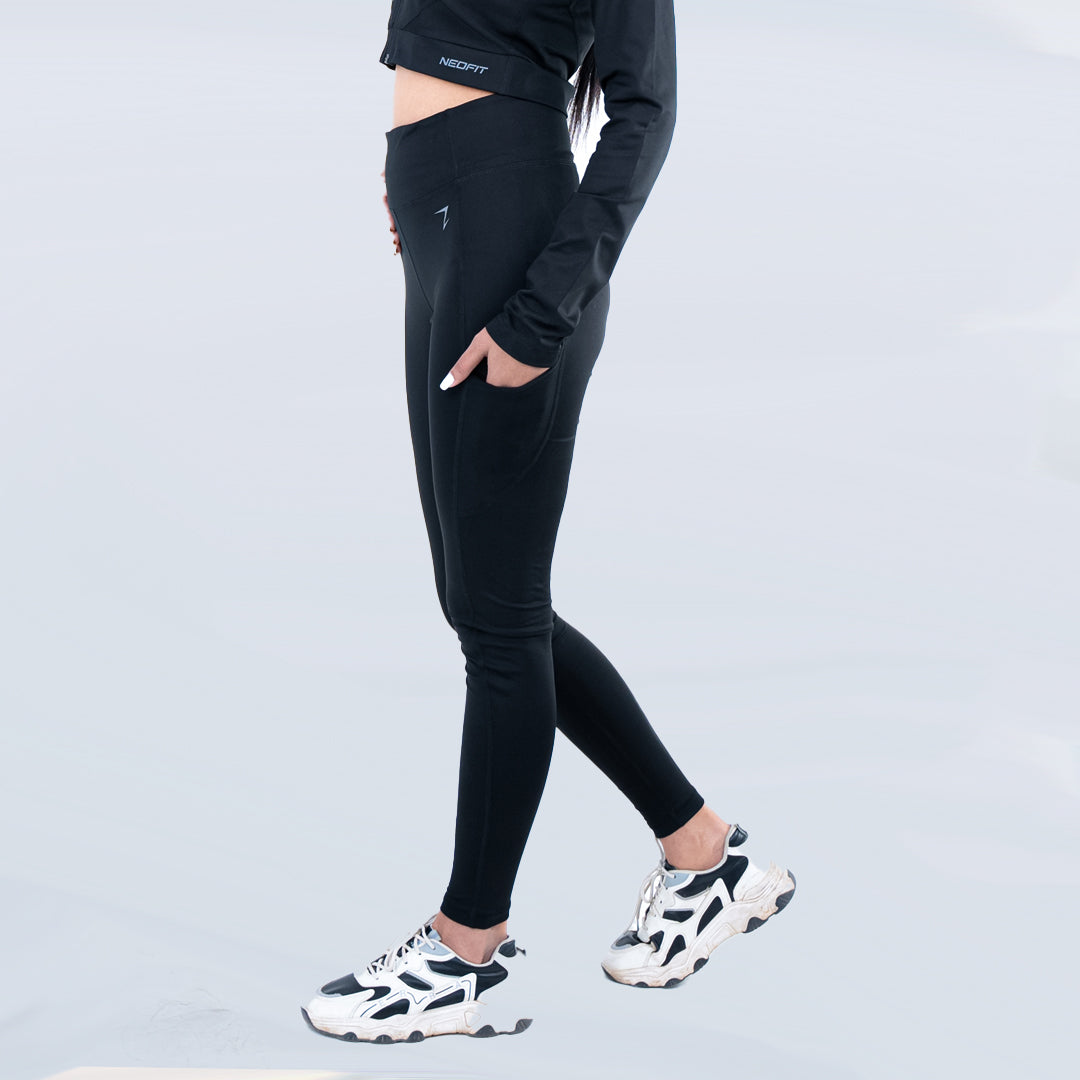 PERFORMANCE LEGGINGS - BLACK